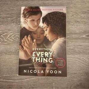 Everything, Everything by Nicola Yoon Paperback